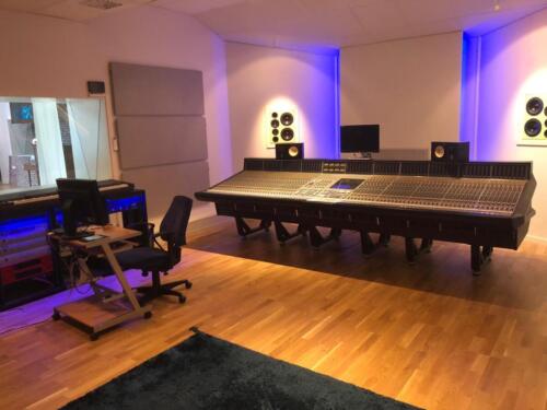 Studio 1 - with SL9000J Available